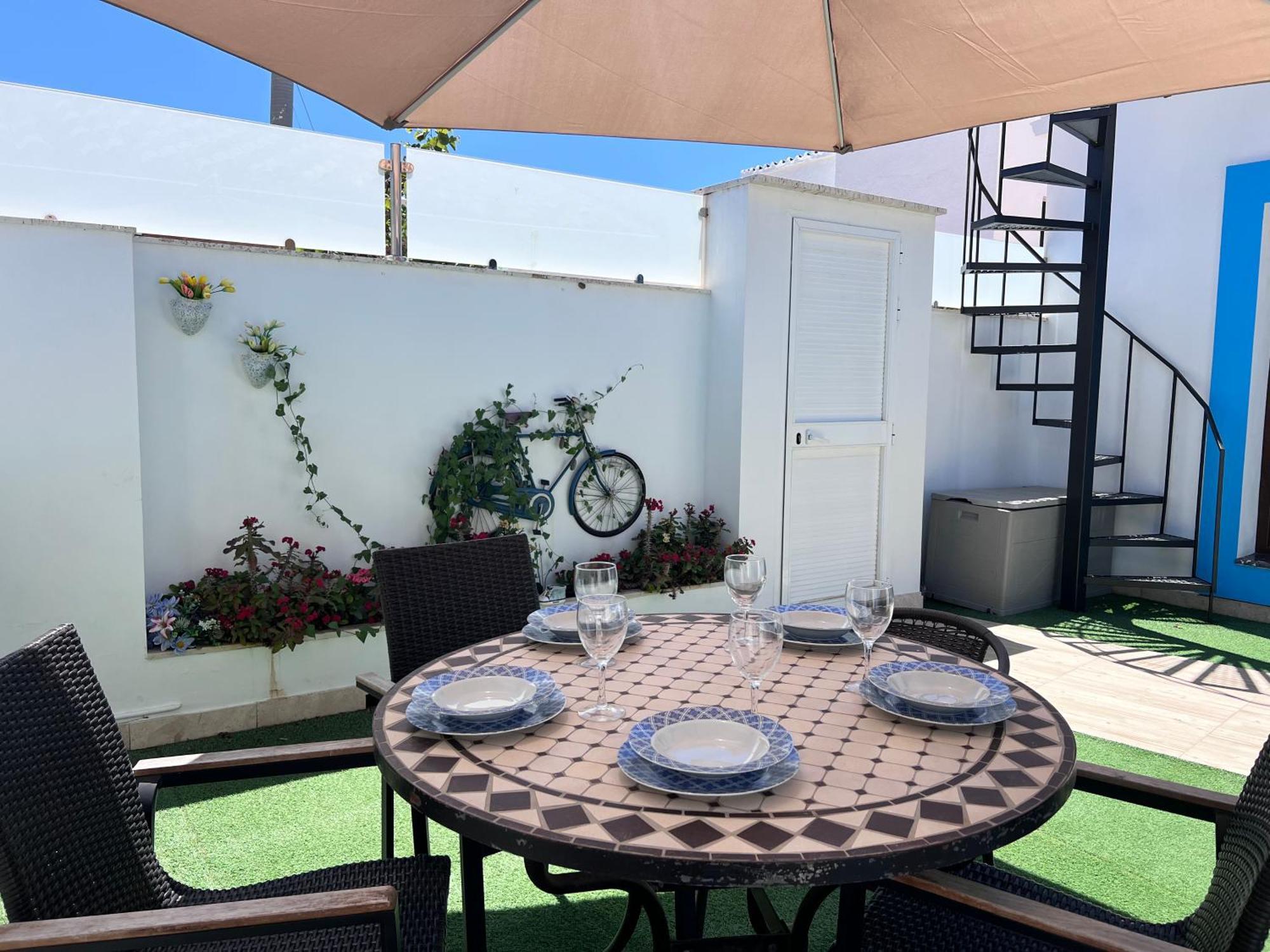 Pirata Bungalow Sea Front 에스테포나 외부 사진
